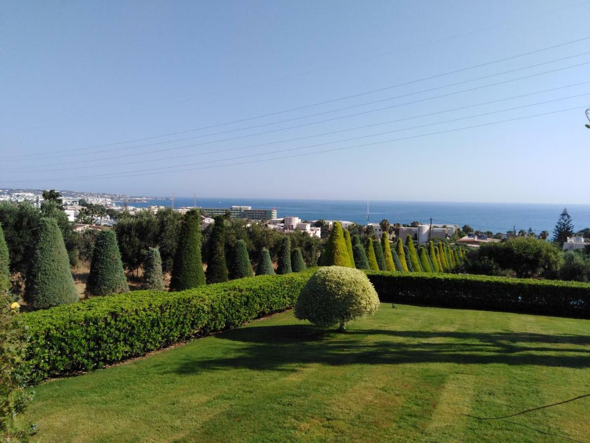 Golden Crest Villa Hersonissos  Esterno foto